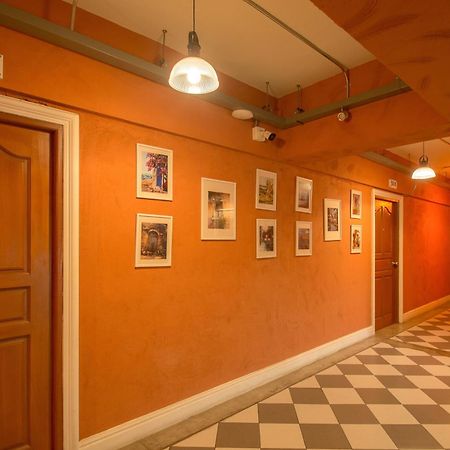 The Old Inn Удонтхані Екстер'єр фото